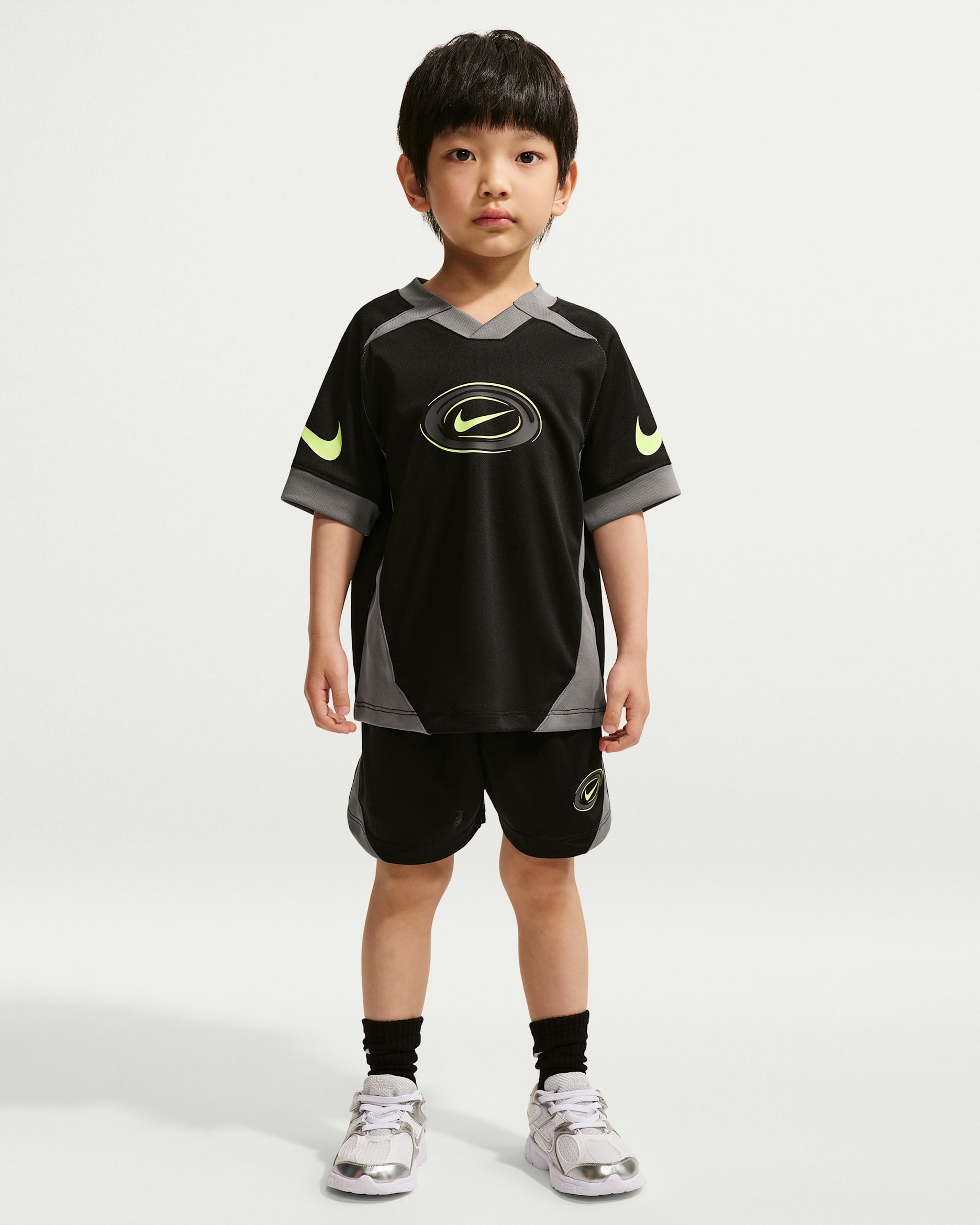 2冊セット 裏切りのピットホ－ル　爆走クライプシス・サーキット　SF NIKE公式】Nike リトルキッズ Dri-FIT スウッシュ ラブ ツーピース